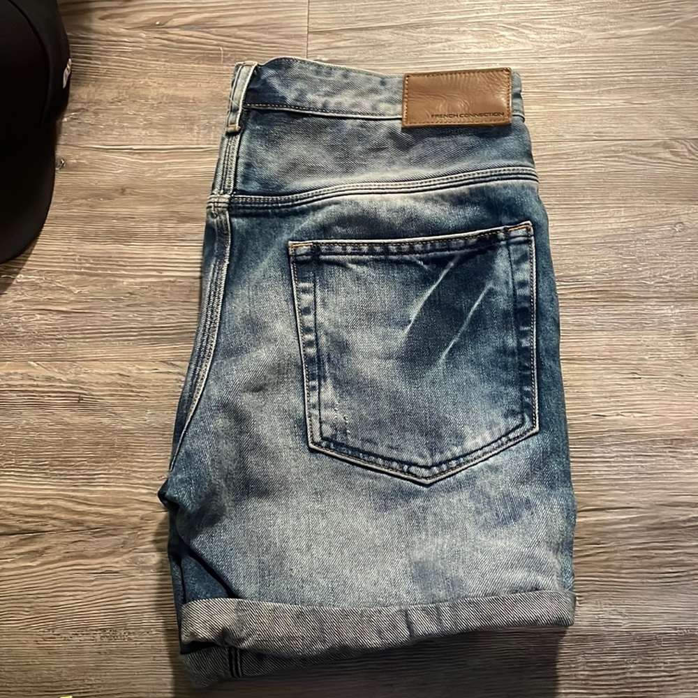 Men’s French Connection Size 28 Jean Shorts